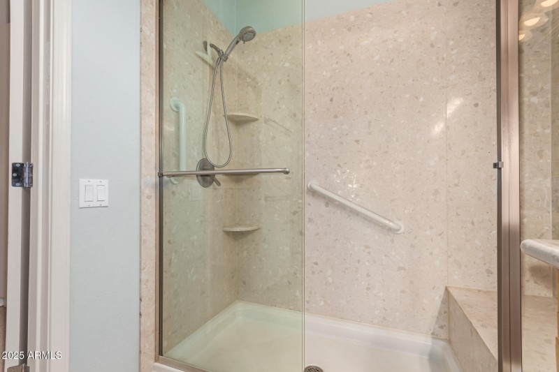 Owners Suite Walk In Shower