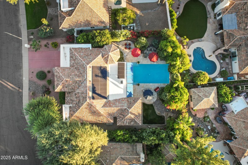 10115 E Bella Vista Dr-66