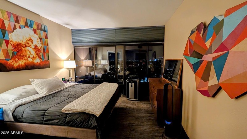 PXL_20250402_050813805.MP~2