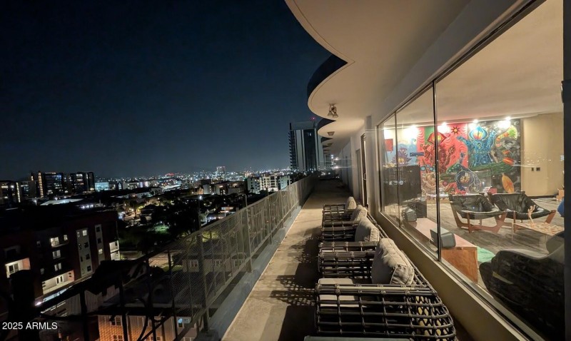 PXL_20250402_050921171.MP~2