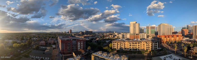 PXL_20250430_013754019.PANO