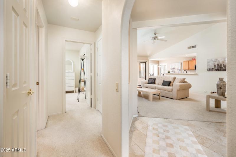 3813 E Desert Flower Ln - MLS-34