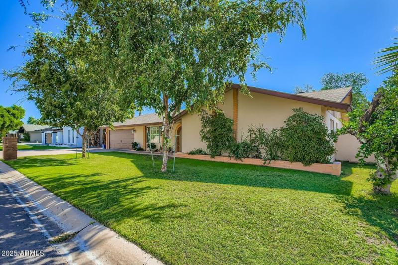 201 W Diana Ave - Web Quality - 001 - 01