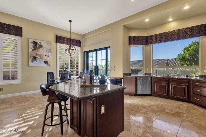 19-web-or-mls-12541-e-laurel-ln