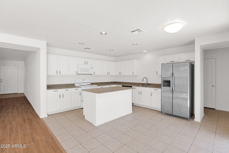 12-web-or-mls-P1349653