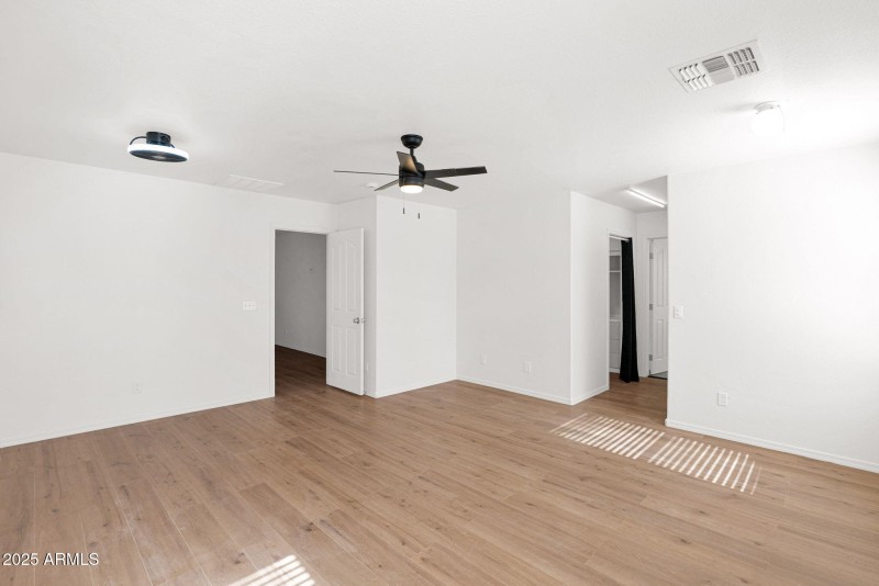 22-web-or-mls-P1349668