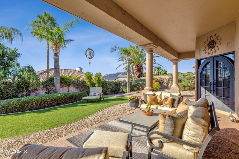 48-web-or-mls-12541-e-laurel-ln