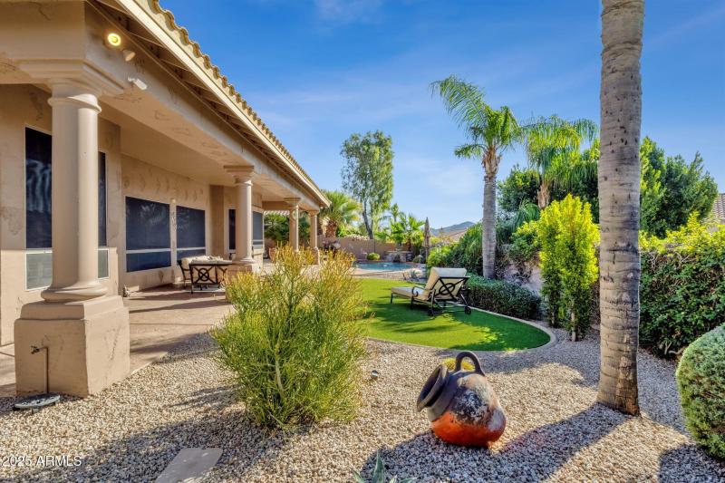 50-web-or-mls-12541-e-laurel-ln