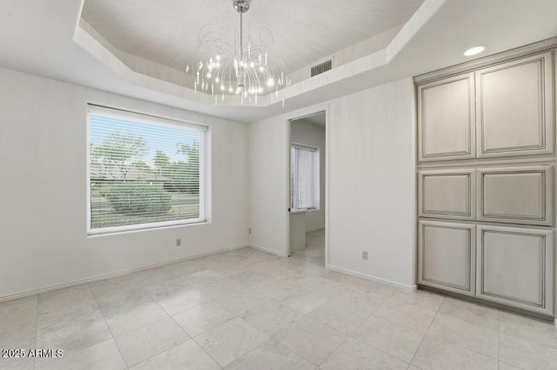 722 W Moon Valley Dr-19