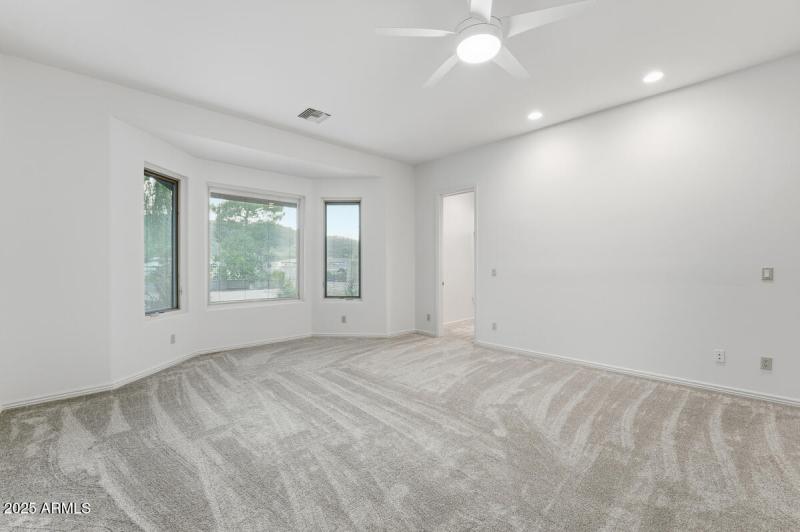 722 W Moon Valley Dr-31