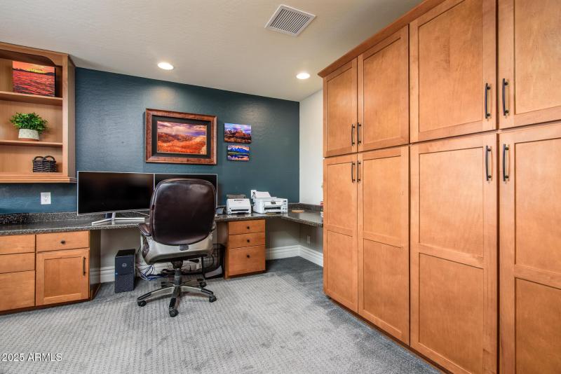 Awesome Office Space...