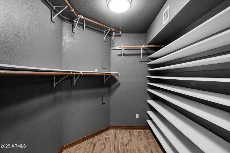 Walk in Closet