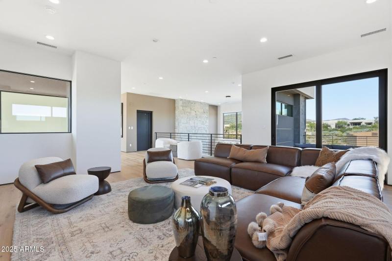 021_Upstairs Living Room