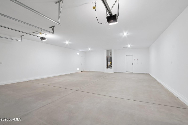 30-web-or-mls-W Mellen Ln-S3009-030