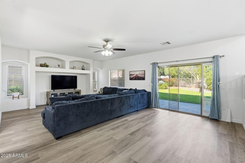 17-web-or-mls-018_ListerPros