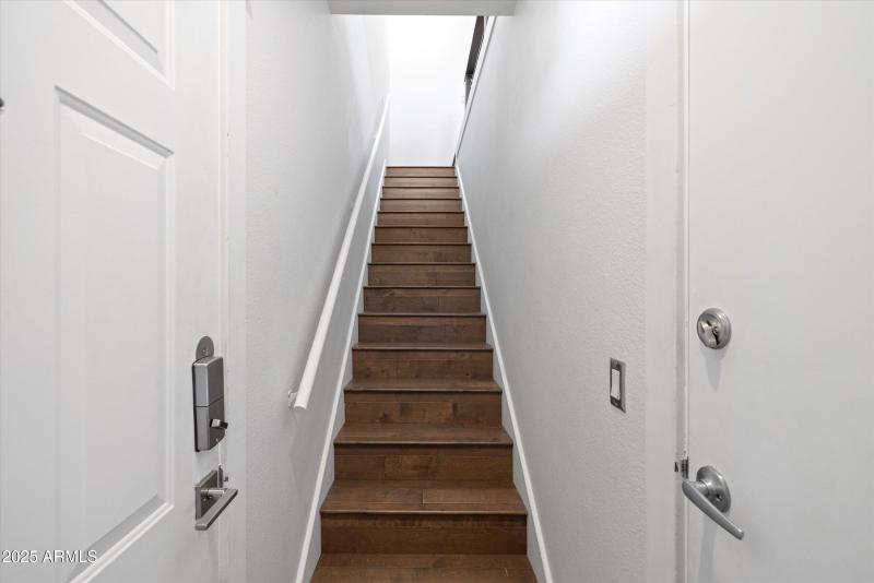 04-19777 n 76th Unit 2293 QA_04