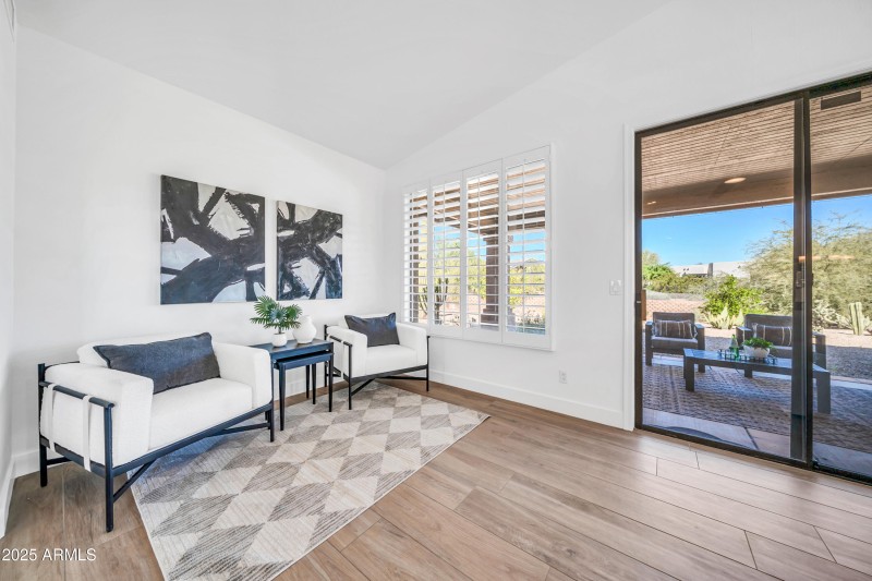 Seating Area Kitchen