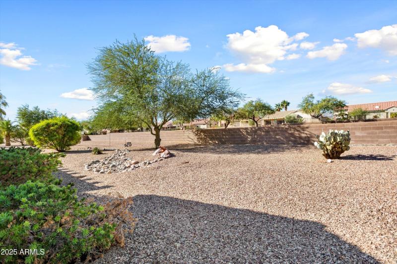 32-18100 N Las Rocas Way