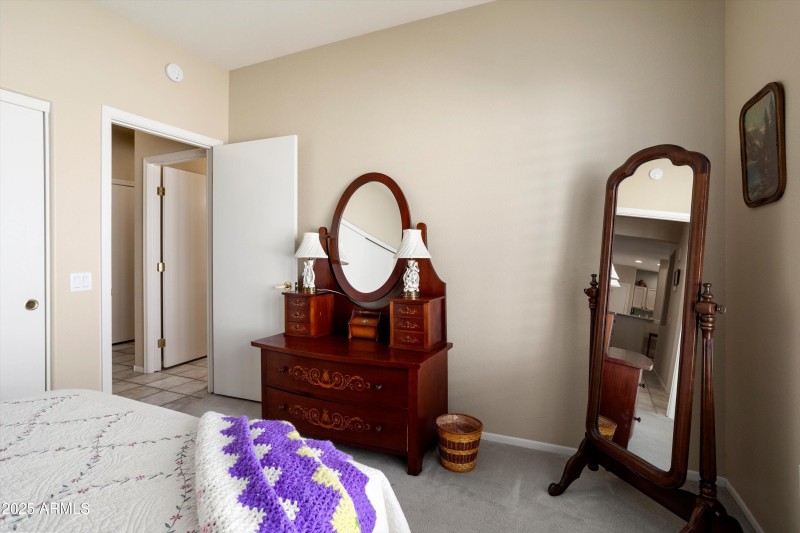 25-18100 N Las Rocas Way