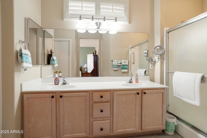 21-18100 N Las Rocas Way