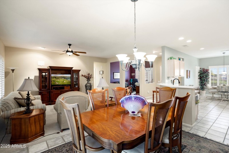 11-18100 N Las Rocas Way