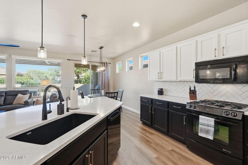 11-web-or-mls-011_ListerPros