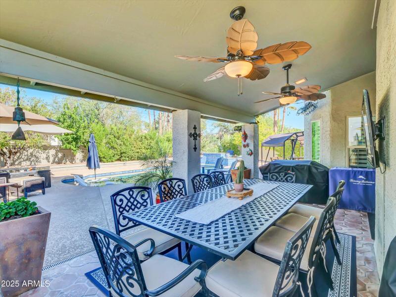 02-10178 E San Salvador Dr-2