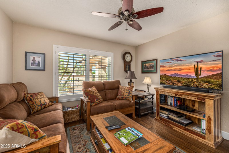 16557 E Nicklaus Dr 3rd Bedroom : Den :