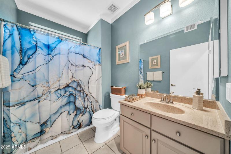 GUEST BATH