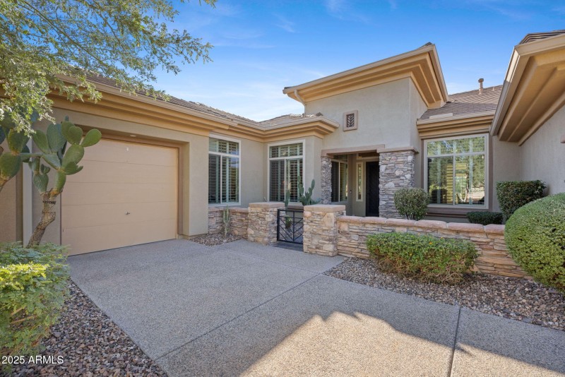 40406 N HAWK RIDGE TRL