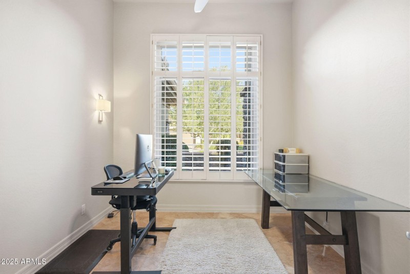 40406 N HAWK RIDGE TRL