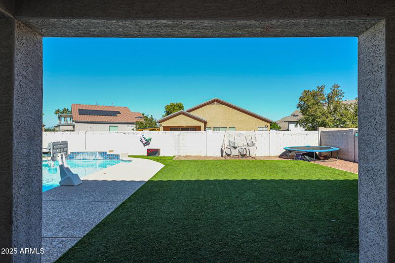 C Easy care backyard