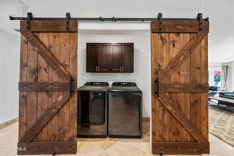 85-15220N27S-ocupix-