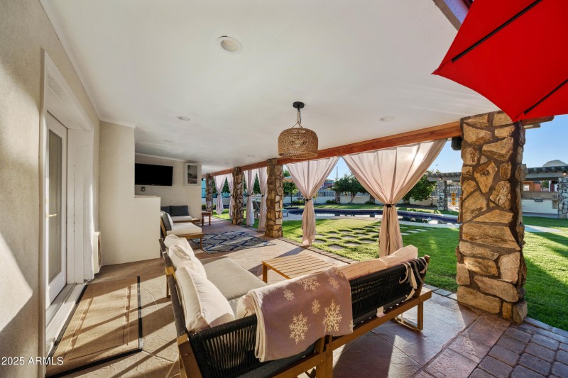 29-15220N27S-ocupix-