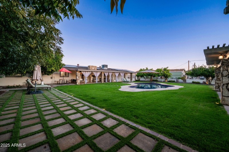 40-15220N27S-ocupix-TWI-