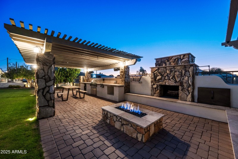 50-15220N27S-ocupix-TWI-