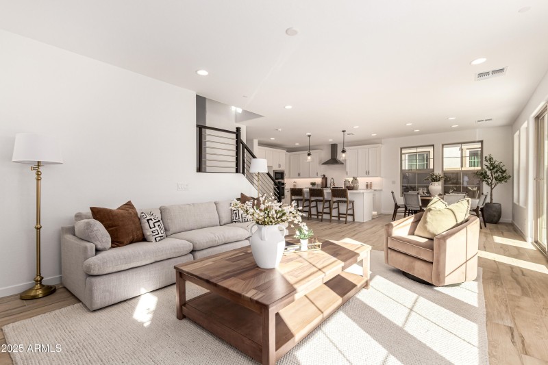 690dfc_10-Rochelle - Copy - Copy