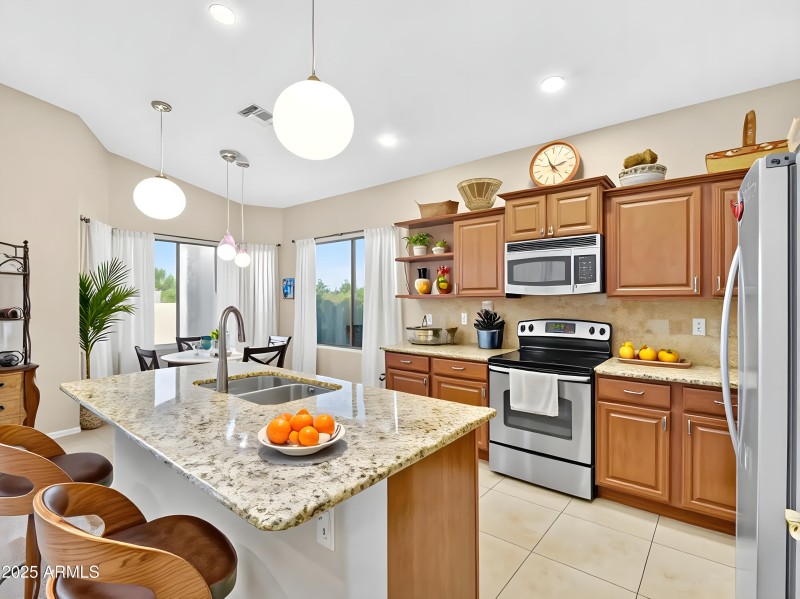 collov-ai_20251108233313_8rq5vq