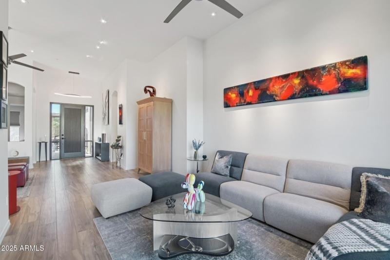 Porcelain Wood-Look Floors