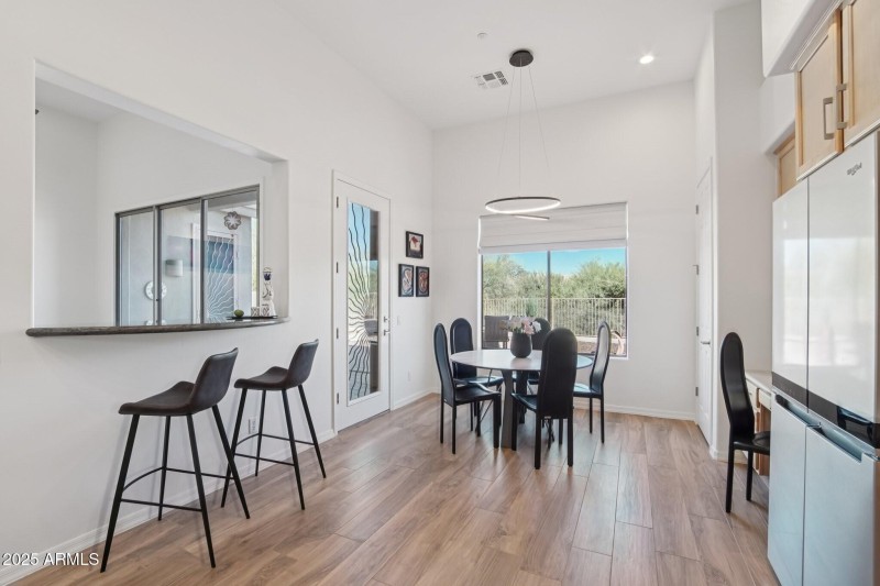 Peaceful Breakfast Nook