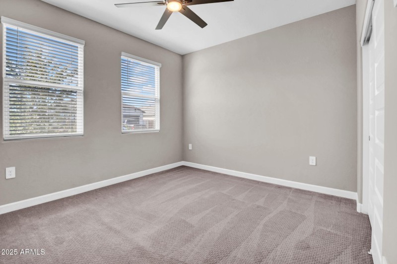 19-web-or-mls-36941 N Aleutian Dr-19