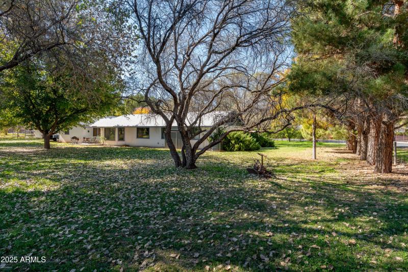 2095 Hillcrest Dr Camp Verde AZ-52