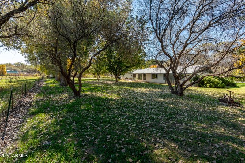 2095 Hillcrest Dr Camp Verde AZ-53