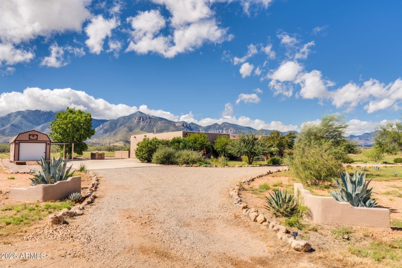 6190 Calle De La Almendra