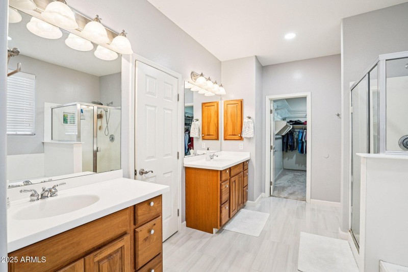 33-web-or-mls-E Navajo Trail-S0711-033