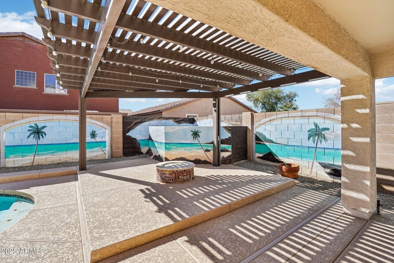 49-web-or-mls-E Navajo Trail-S0711-050