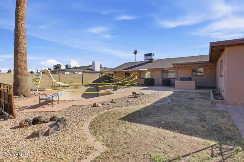 36-web-or-mls-3616 W Ironwood Dr Phoenix
