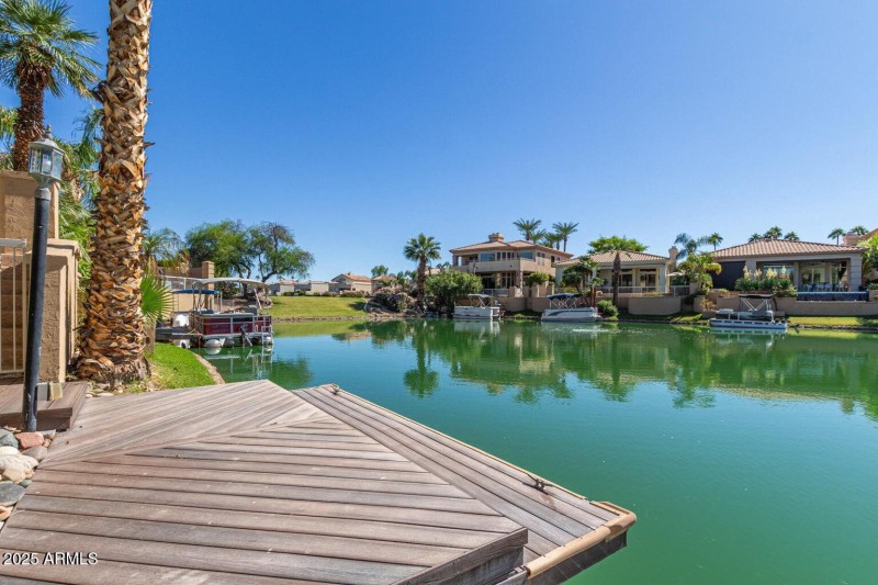 20251022171320284042000000-o