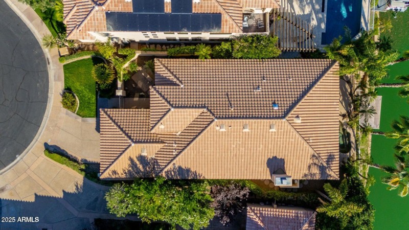 20251022172018776494000000-o