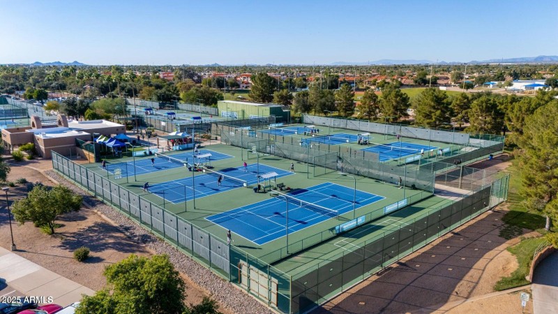 20251022172457785669000000-o